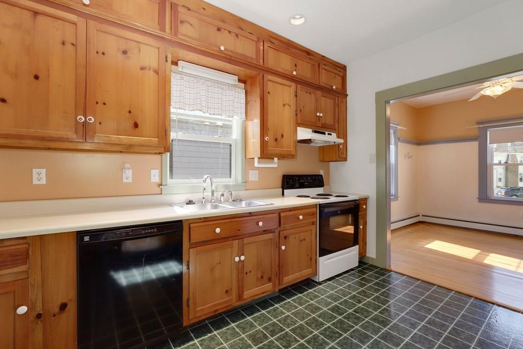 228 Billings Road Quincy, MA 02170 - Photo 13 of 31 Gallery Image 13