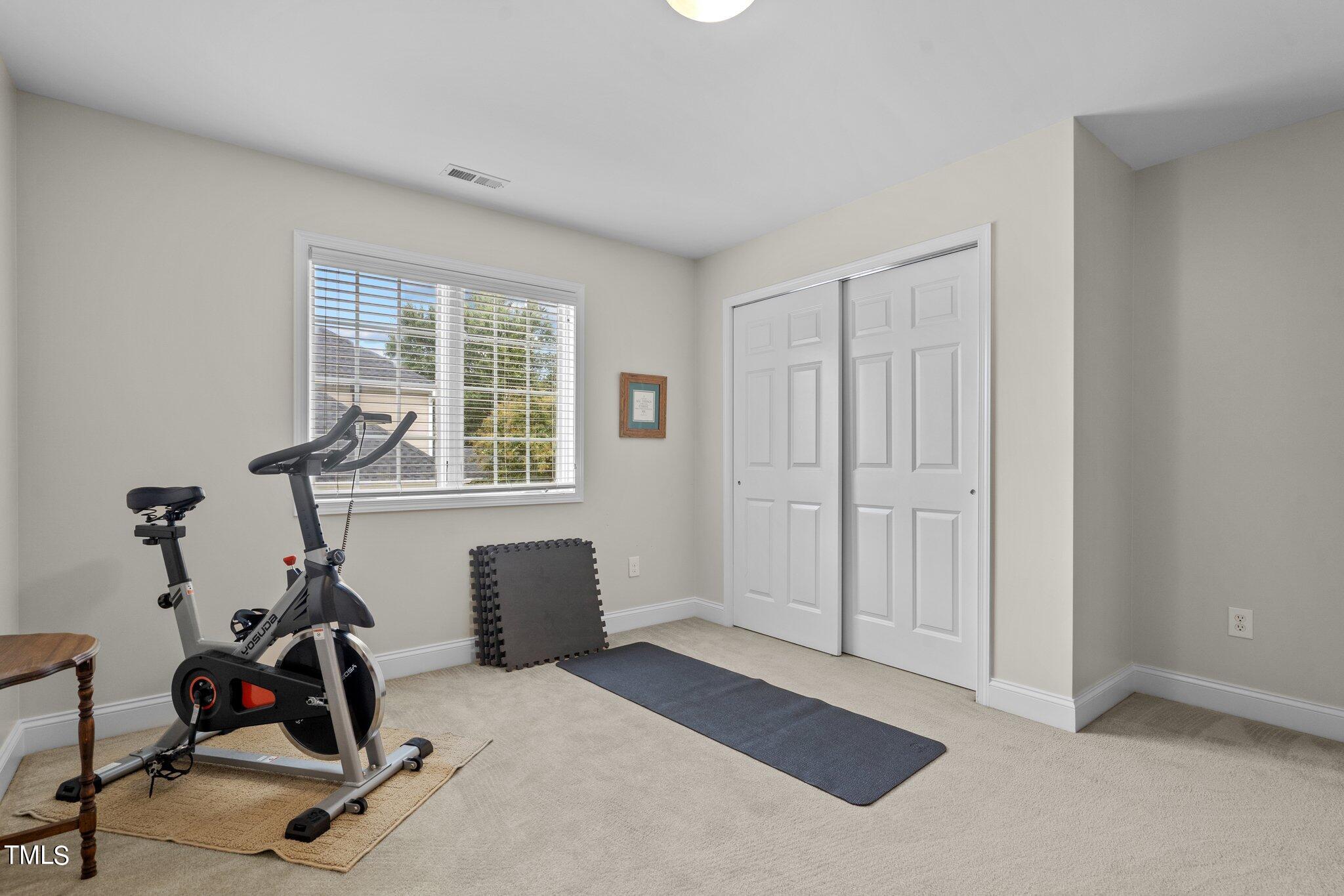 9632 Club Valley Way Raleigh, NC 27617 - Photo 42 of 63 38-web-or-mls-_NFP7350