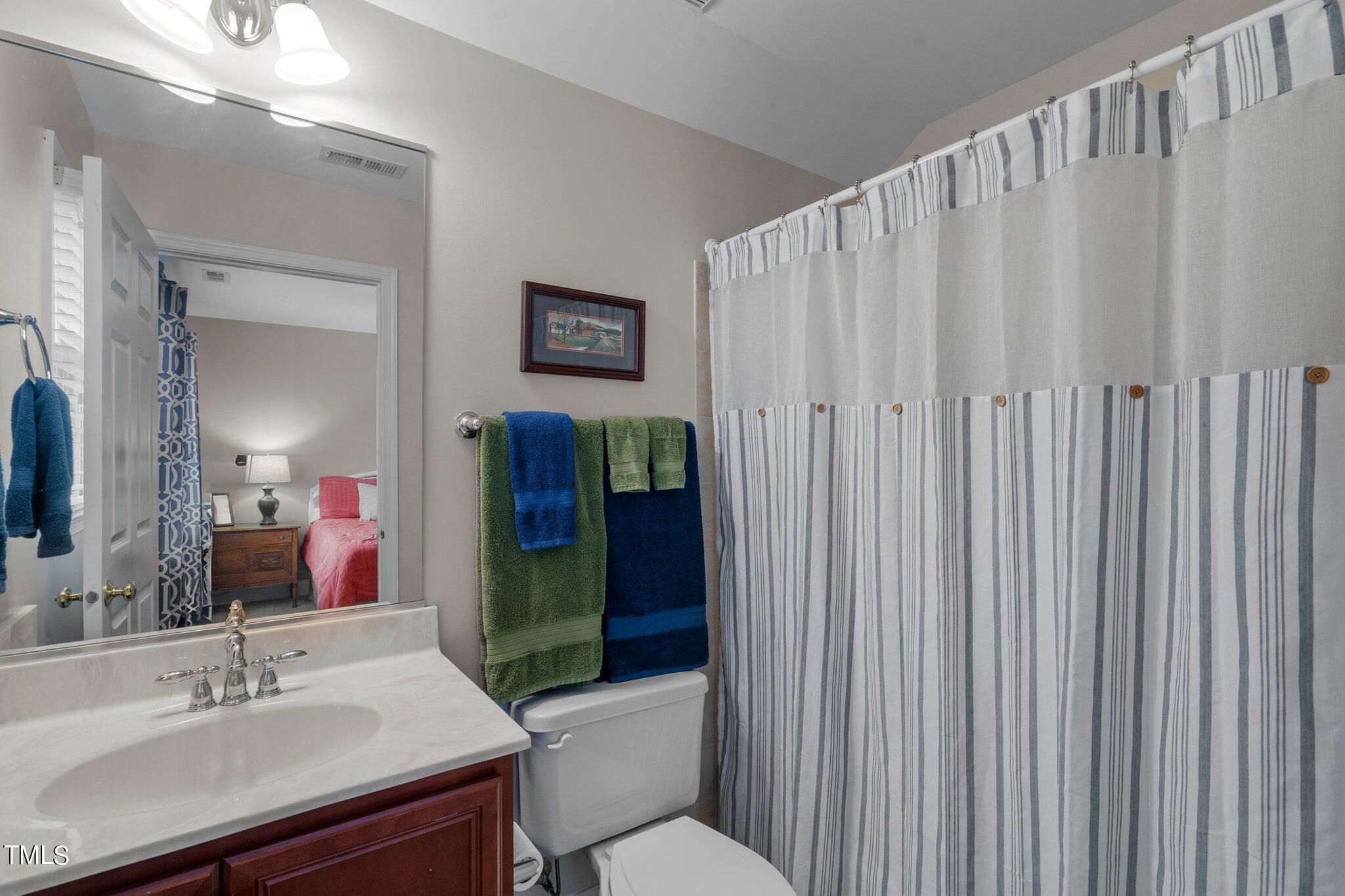 9632 Club Valley Way Raleigh, NC 27617 - Photo 48 of 63 45-web-or-mls-_NFP7374