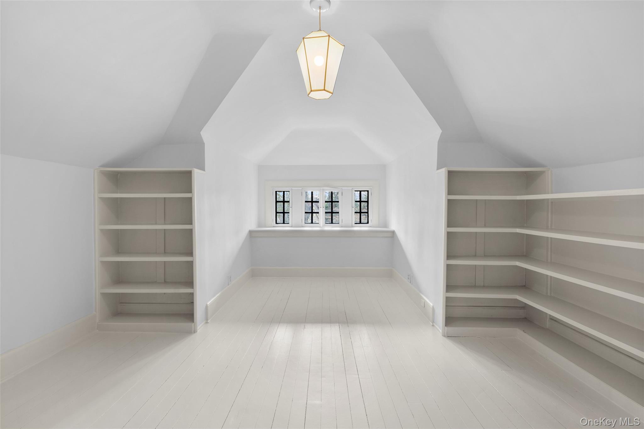 9 Forest Place New Rochelle, NY 10804 - Photo 29 of 47