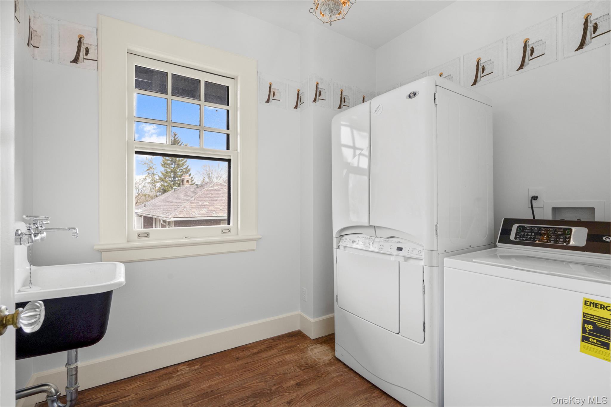 9 Forest Place New Rochelle, NY 10804 - Photo 32 of 47