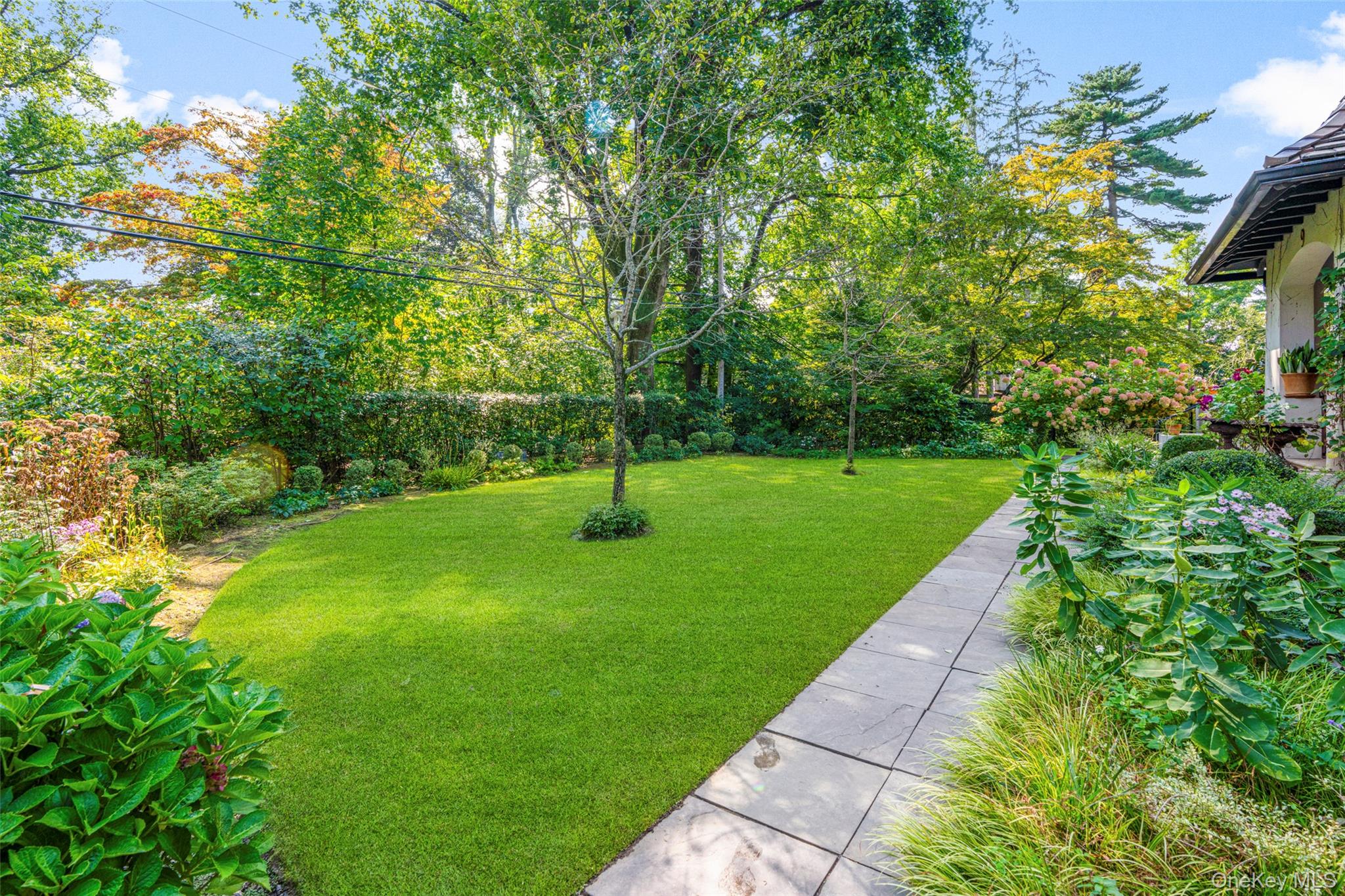9 Forest Place New Rochelle, NY 10804 - Photo 37 of 47