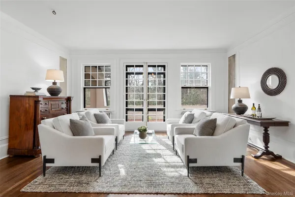 $2,215,000 | 9 Forest Place, New Rochelle, NY 10804