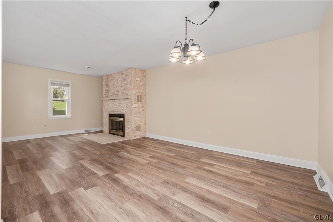 184 Springhouse Road Allentown, PA 18104 - Photo 8 of 22 Gallery Image 8
