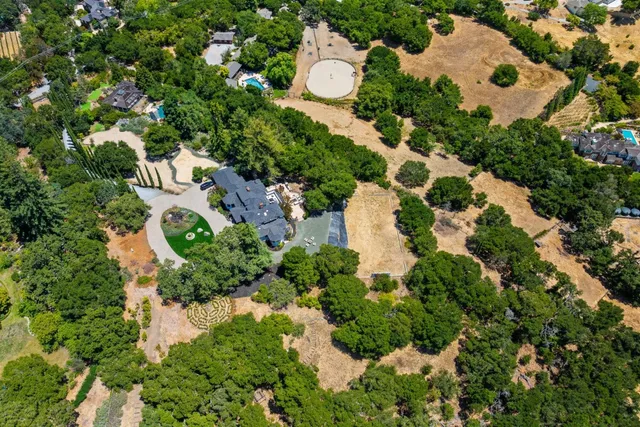 $12,988,000 | 1142 Moore Road, Woodside, CA 94062