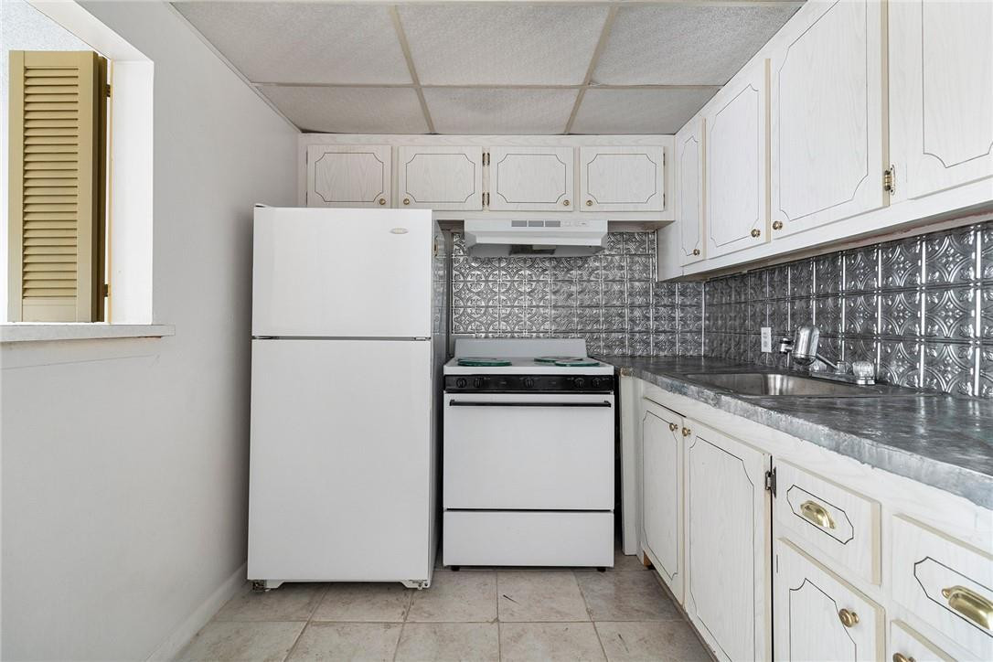 399 Fanshaw J, Unit 399 Boca Raton, FL 33434 - Photo 2 of 12 Photo 2