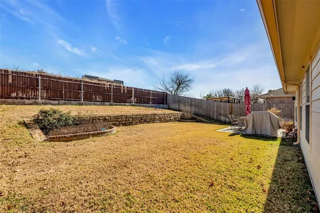 $2,400 | 3524 Lake Hill Lane, Fort Worth, TX 76053