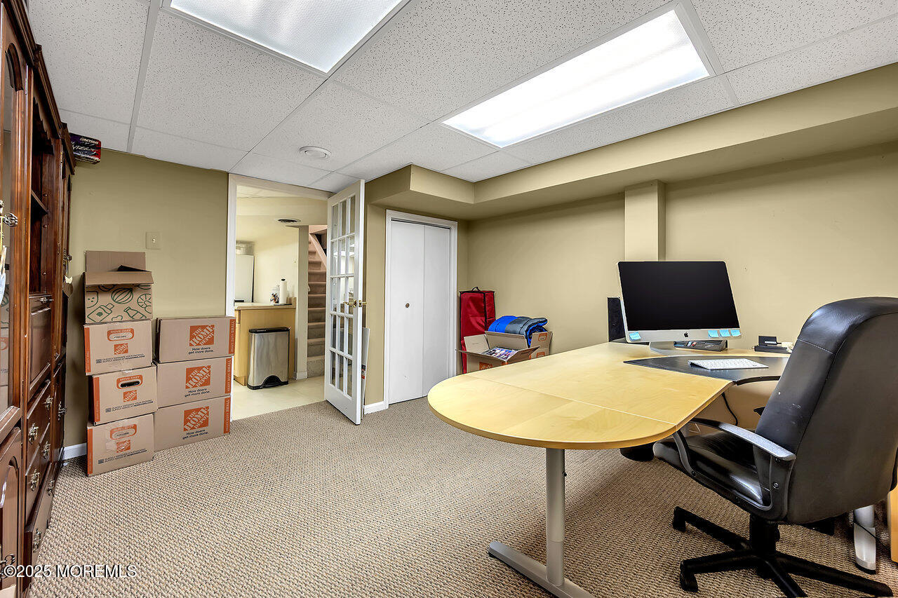 4 Cranberry Court Cream Ridge, NJ 08514 - Photo 35 of 51 a view of a livingroom with furniture