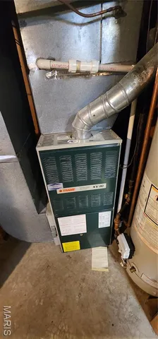 $180,000 | 211 Dixie Drive, Chester, IL 62233