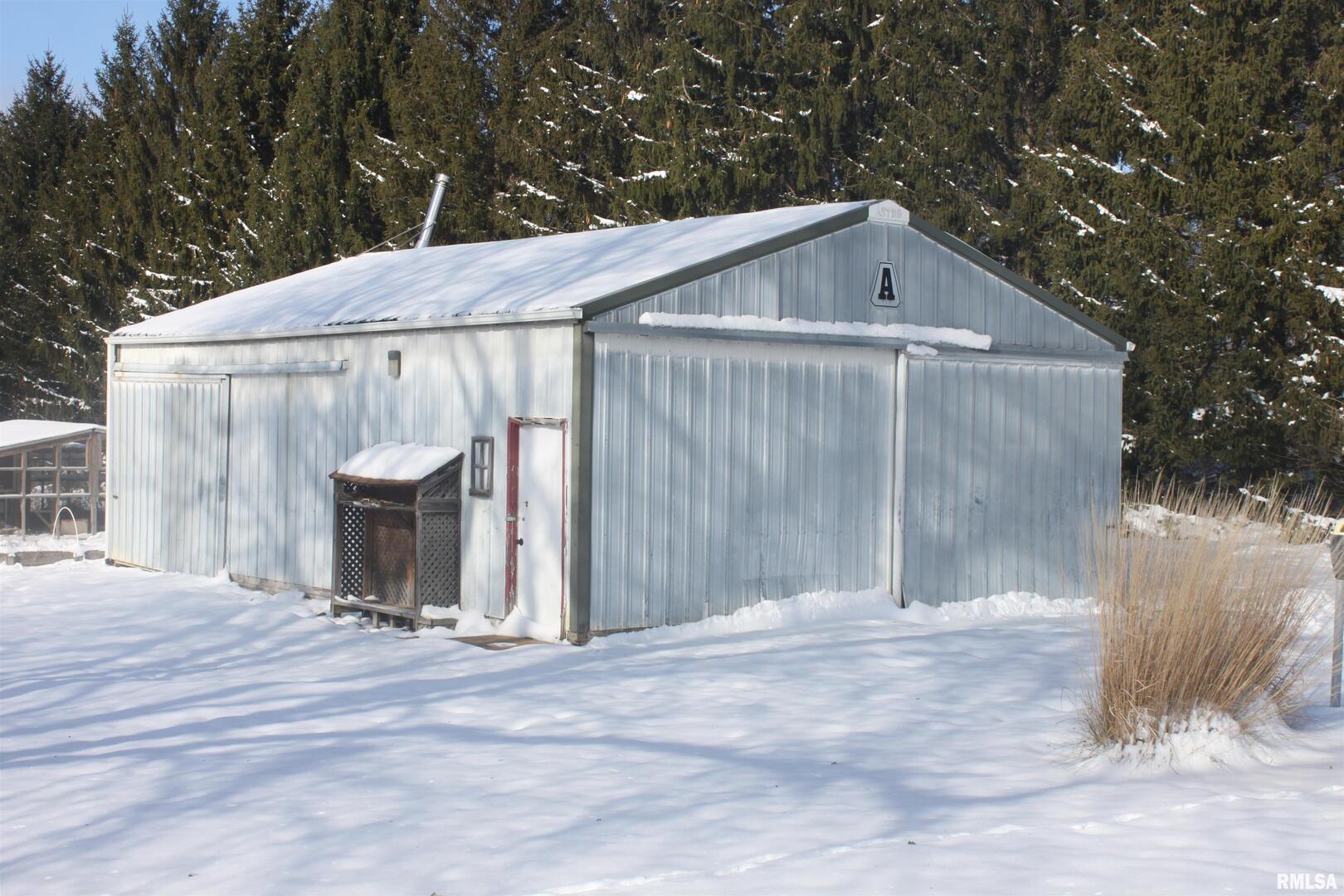 9012 98th Street West Taylor Ridge, IL 61284 - Photo 4 of 18