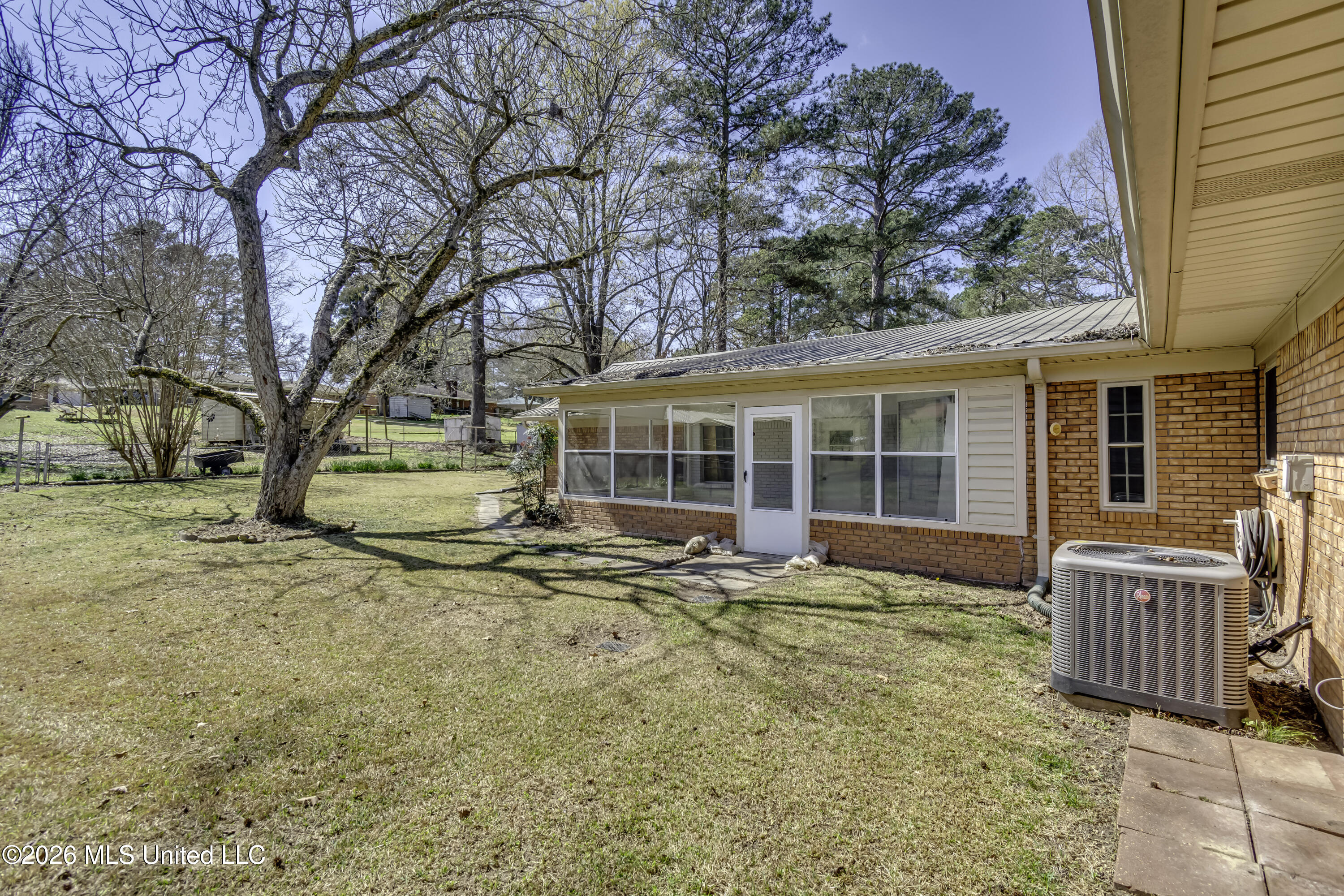 283 Patton Drive Pearl, MS 39208 - Photo 15 of 65 283 Patton Dr--16