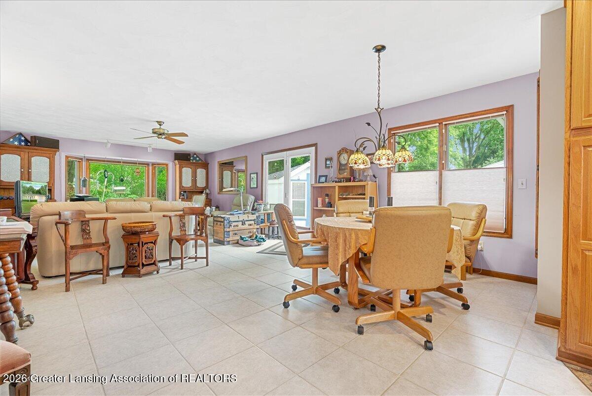 628 Jones Street Grand Ledge, MI 48837 - Photo 11 of 40 20-Media Jett - 24