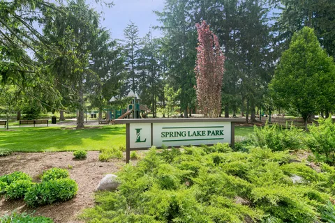 $1,095,000 | 28 Lancaster Lane, Lincolnshire, IL 60069