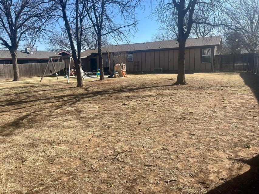 1209 Xenia Street Plainview, TX 79072 - Photo 29 of 31