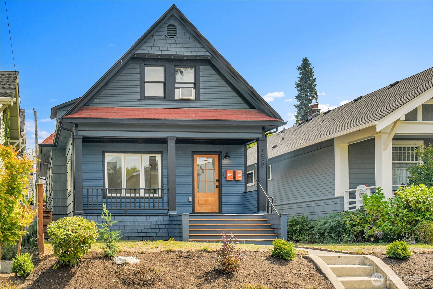 1930 5th Avenue West Seattle, WA 98119 - Photo 25 of 28