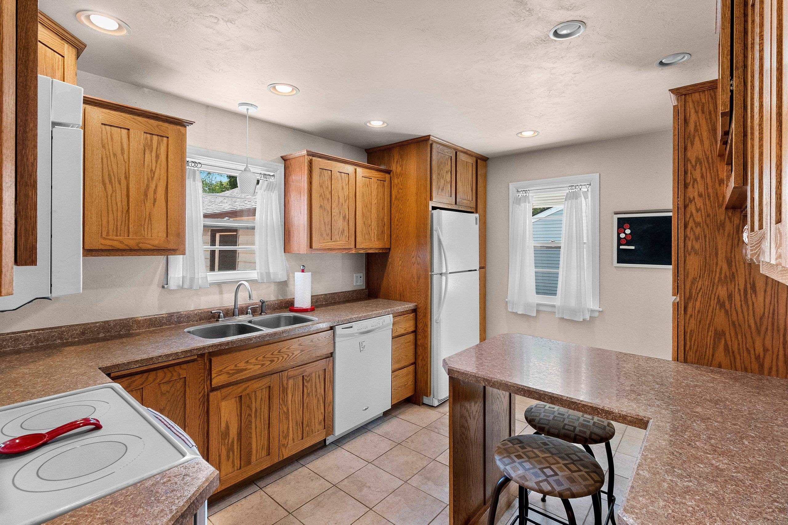1137 East Jardin Street Appleton, WI 54911 - Photo 31 of 56