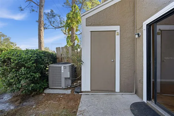 $1,800 | 16545 Brigadoon Drive, Tampa, FL 33618
