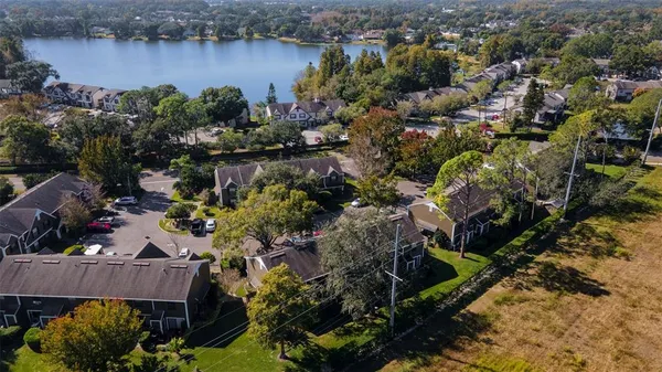 $1,800 | 16545 Brigadoon Drive, Tampa, FL 33618