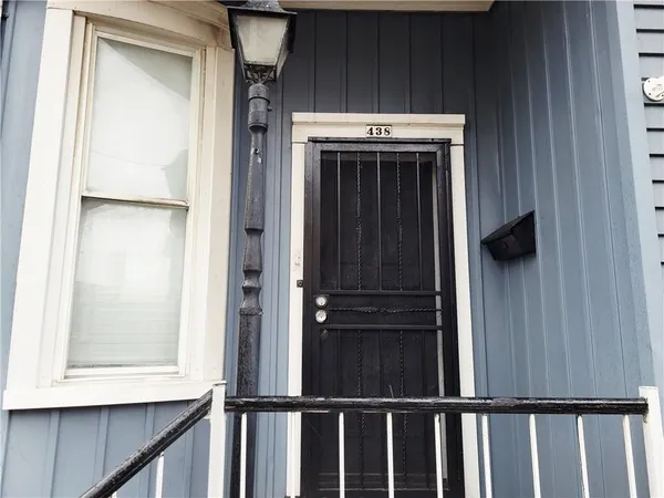 $1,550 | 438 South Maple Avenue, Greensburg, PA 15601