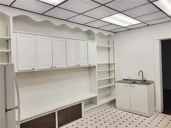 $1,550 | 438 South Maple Avenue, Greensburg, PA 15601