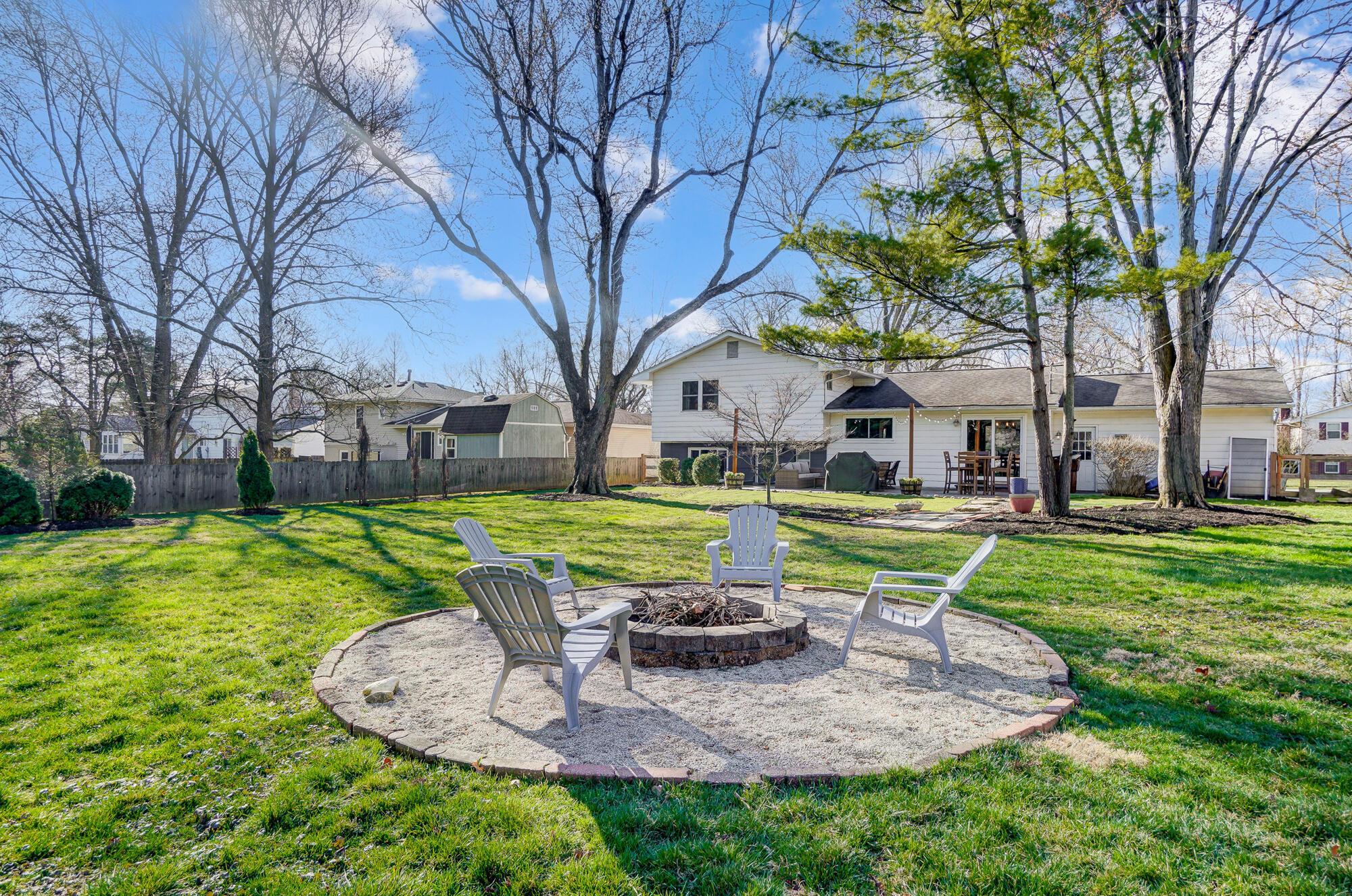 2444 Merbrook Road Columbus, OH 43235 - Photo 47 of 50 52_062