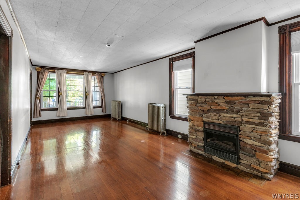 175 Congress Street Buffalo, NY 14213 - Photo 10 of 48 1st floor: Stone fireplace (NRTC)