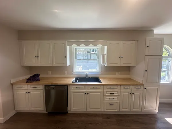 $233,000 | 6 Colony Place, Millinocket, ME 04462