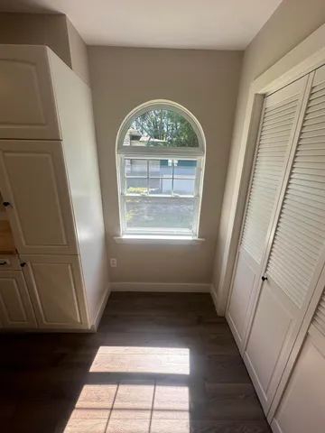 $233,000 | 6 Colony Place, Millinocket, ME 04462