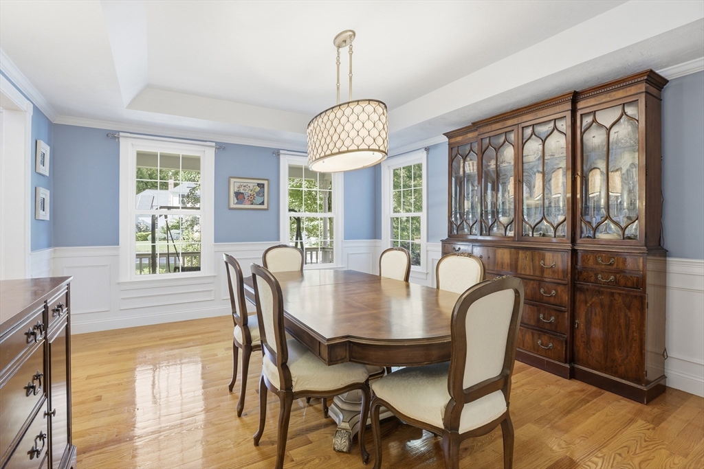 3 Stable Way Medway, MA 02053 - Photo 6 of 36