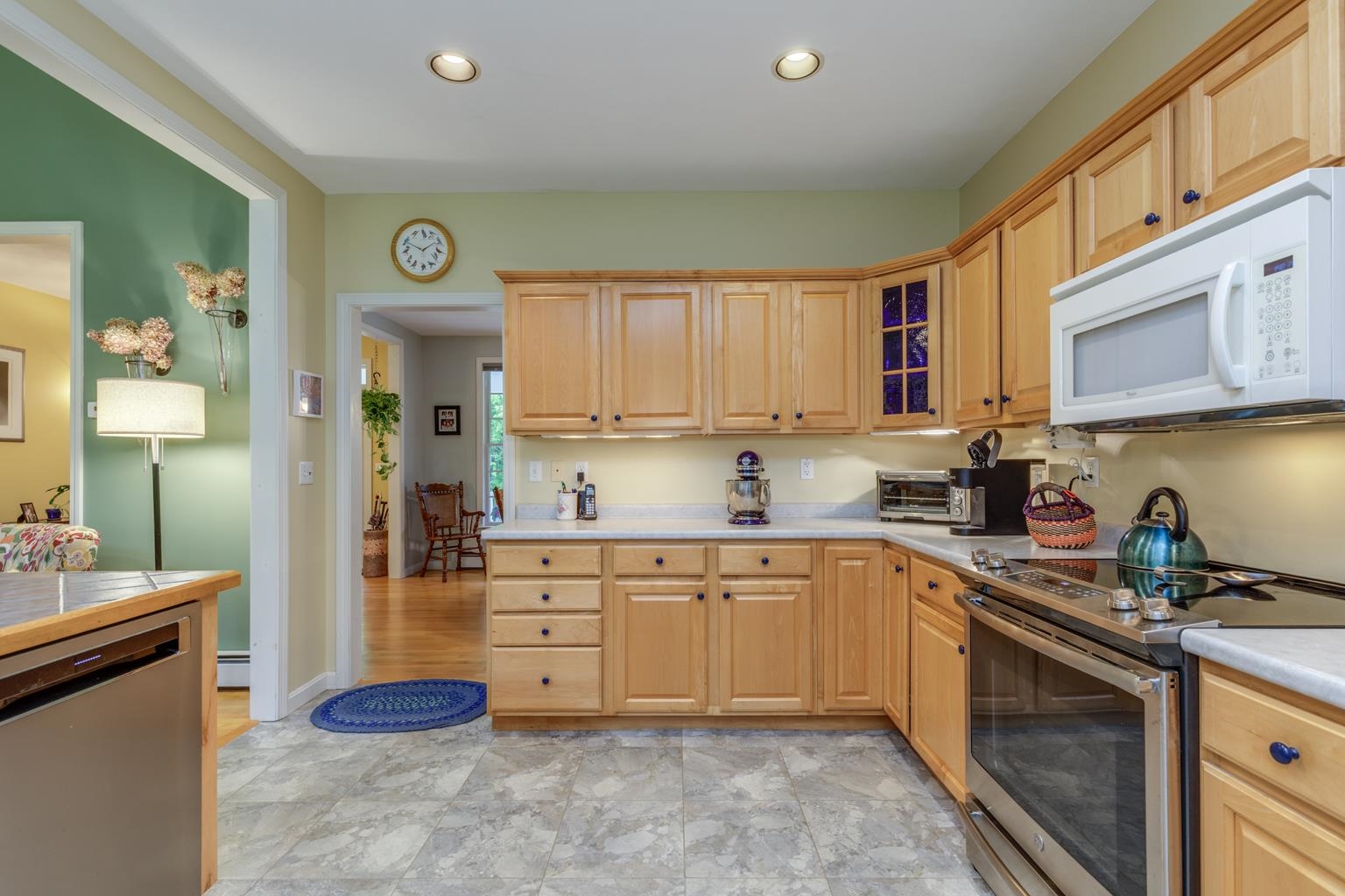 76 Moose Mountain Road Brookfield, NH 03872 - Photo 19 of 45