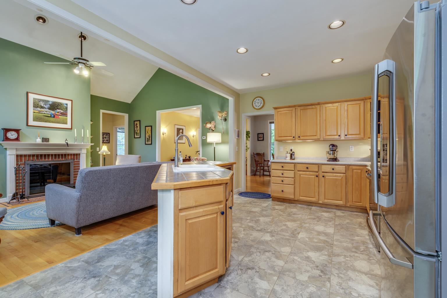 76 Moose Mountain Road Brookfield, NH 03872 - Photo 20 of 45