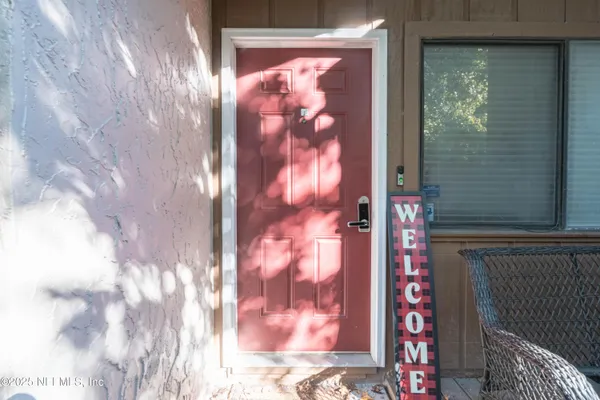 $190,000 | 10711 Whispering Woods Place, Unit 3, Jacksonville, FL 32246