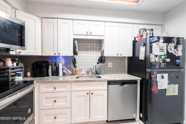 $190,000 | 10711 Whispering Woods Place, Unit 3, Jacksonville, FL 32246