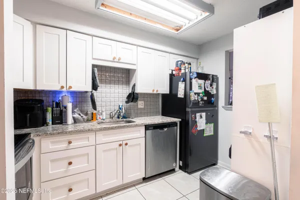 $190,000 | 10711 Whispering Woods Place, Unit 3, Jacksonville, FL 32246