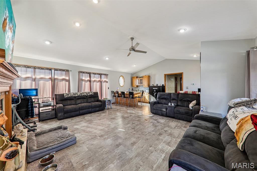 12 South Clinton Street New Baden, IL 62265 - Photo 9 of 51