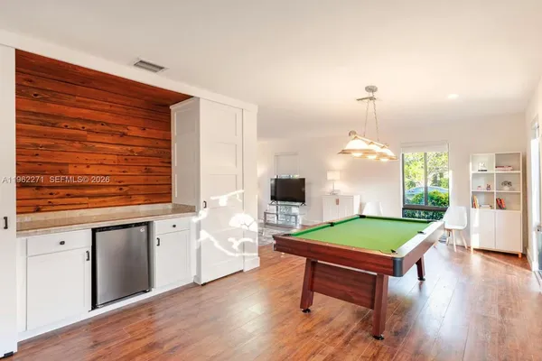 $15,000 | 636 Hibiscus Drive, Hallandale Beach, FL 33009