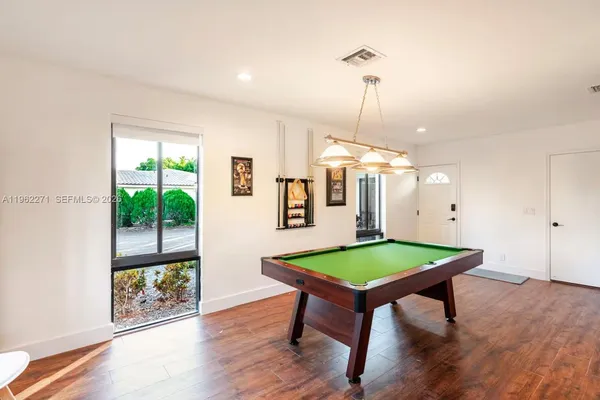 $15,000 | 636 Hibiscus Drive, Hallandale Beach, FL 33009