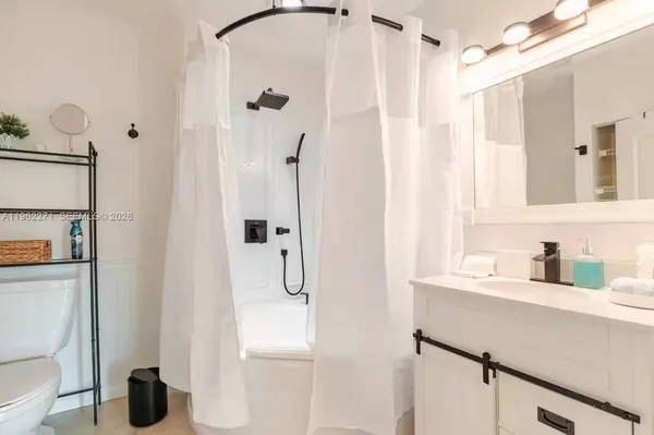 $15,000 | 636 Hibiscus Drive, Hallandale Beach, FL 33009