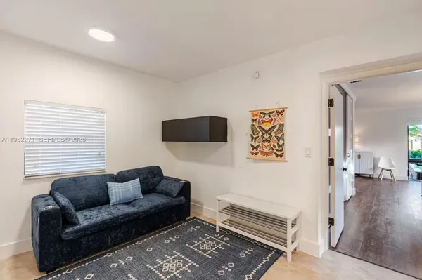 $15,000 | 636 Hibiscus Drive, Hallandale Beach, FL 33009