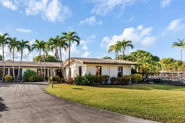 $15,000 | 636 Hibiscus Drive, Hallandale Beach, FL 33009
