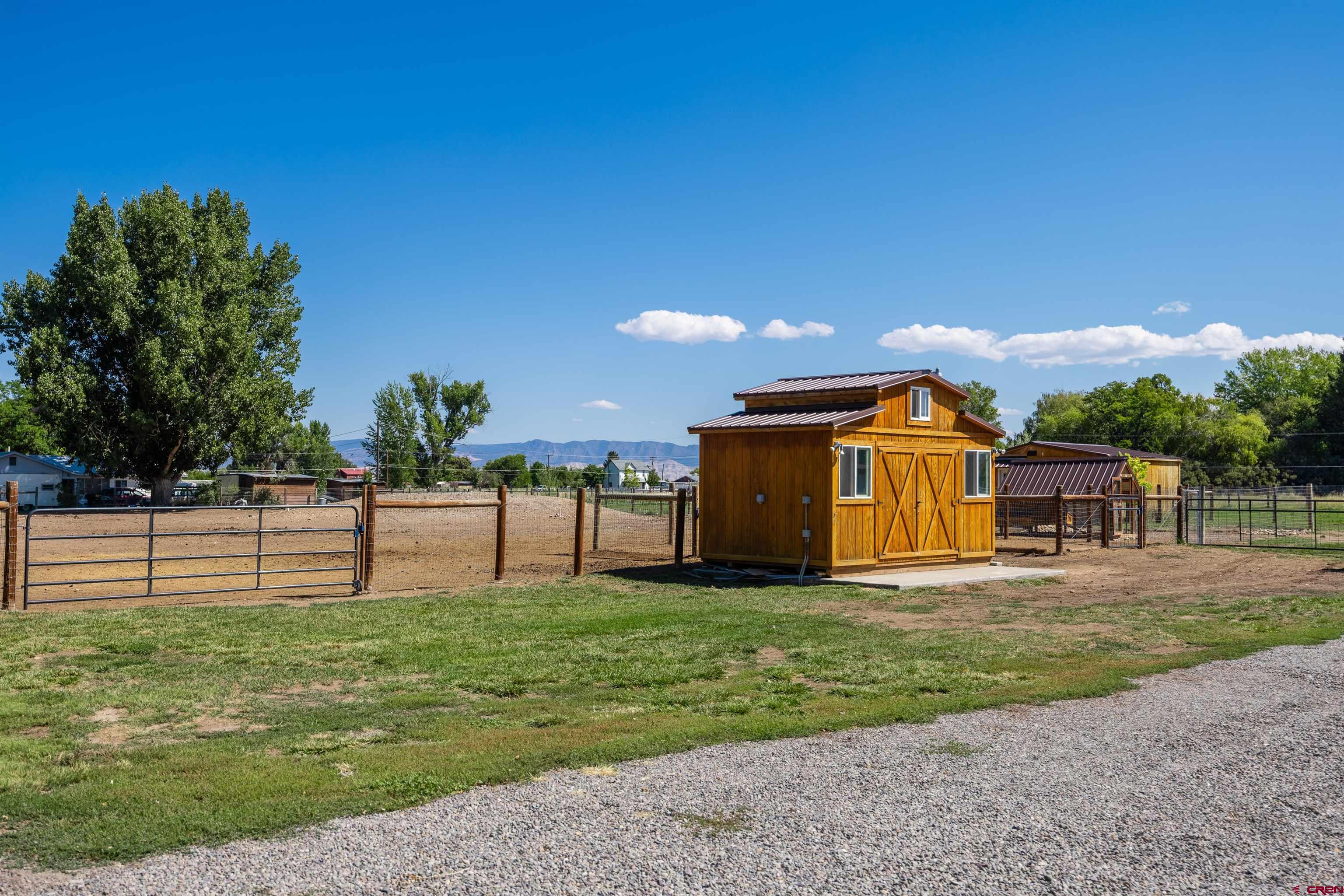 16574 6275th Road Montrose, CO 81403 - Photo 33 of 45 a view of a backyard