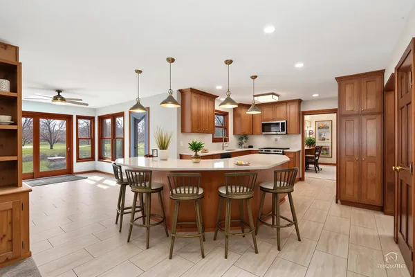 $779,900 | 225 Fairway Drive, Prospect Heights, IL 60070