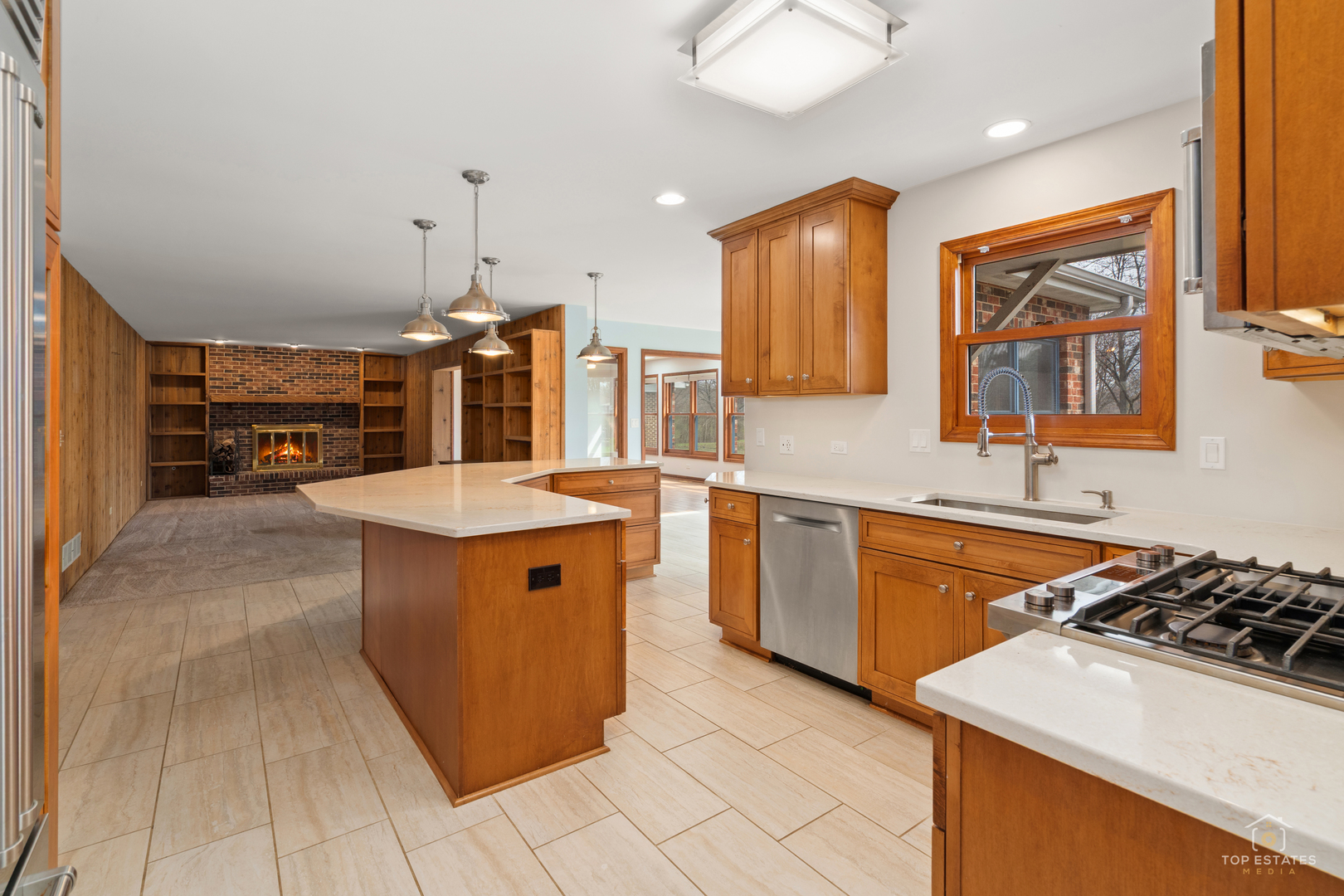225 Fairway Drive Prospect Heights, IL 60070 - Photo 20 of 57 a kitchen with stainless steel appliances granite countertop a sink and a stove