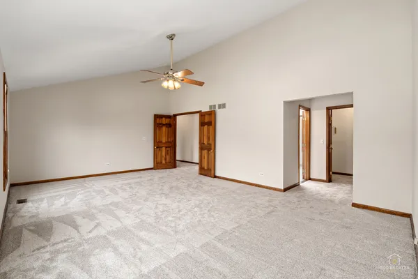 $779,900 | 225 Fairway Drive, Prospect Heights, IL 60070
