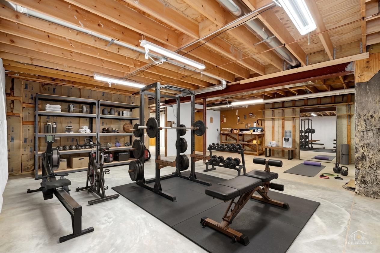 225 Fairway Drive Prospect Heights, IL 60070 - Photo 45 of 57 a view of a room with gym equipment
