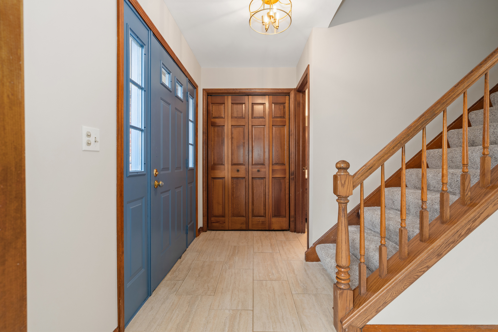 225 Fairway Drive Prospect Heights, IL 60070 - Photo 52 of 57 a view of entryway with wooden floor