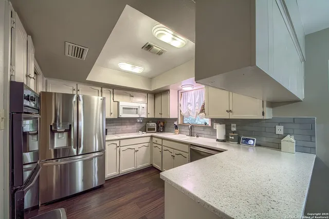 $335,000 | 3011 Clearfield Drive, San Antonio, TX 78230