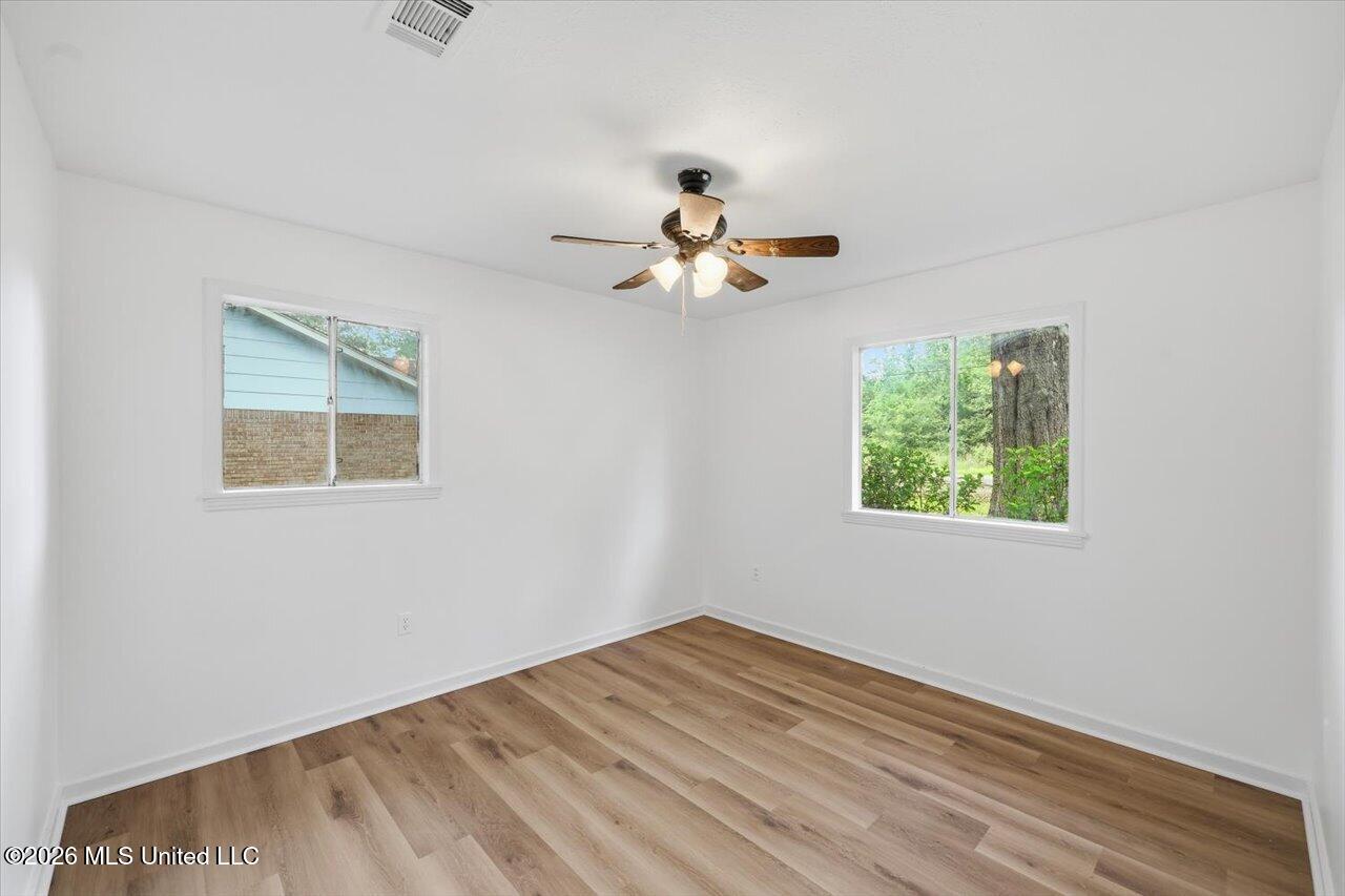 4251 Old Brandon Road Pearl, MS 39208 - Photo 16 of 25 16-4251 Old Brandon Rd _ Hometoursms.com