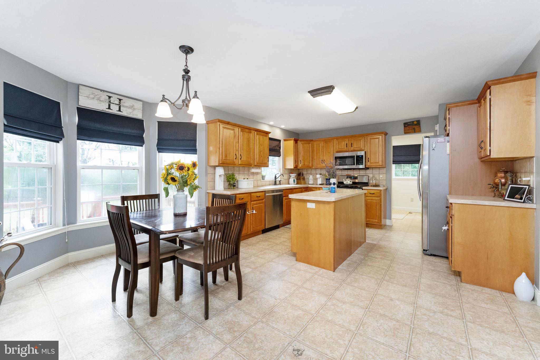 411 South Ridge Road Perkasie, PA 18944 - Photo 8 of 30 Gallery Image 8