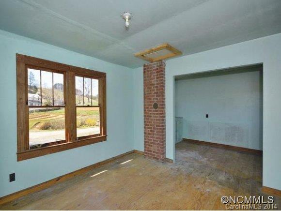 53 Short Sluder Branch Road Leicester, NC 28748 - Photo 14 of 24